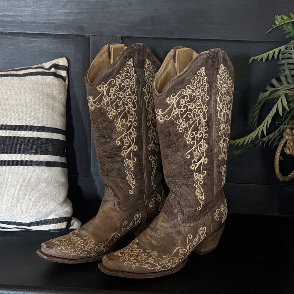 Corral Embroidered Brown Heeled Boots - image 1